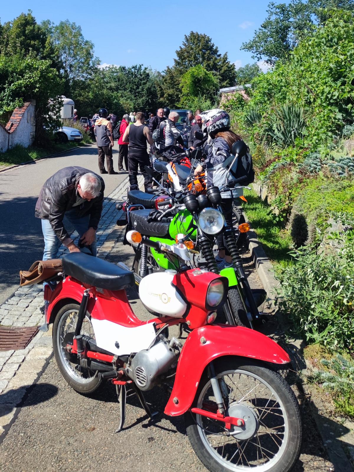 Star Kloster Zscheiplitz.jpg